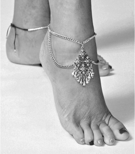 HANGING CHAINS ANKLE BRACELET